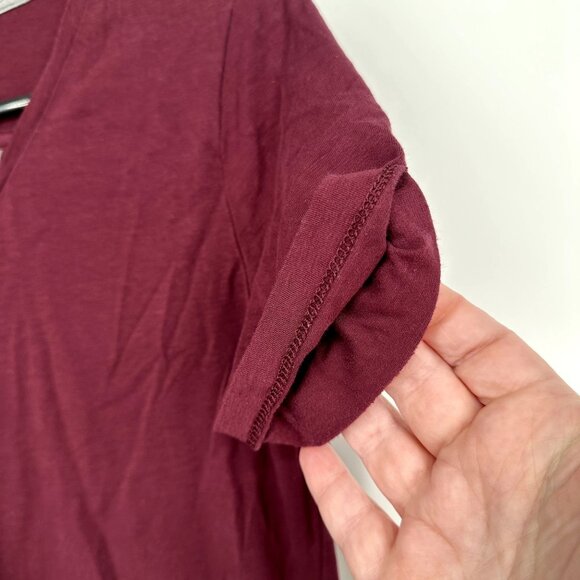 Toad & Co Maroon Short Sleeve Shirt V-neck Cut out back Size XS - Picture 5 of 6